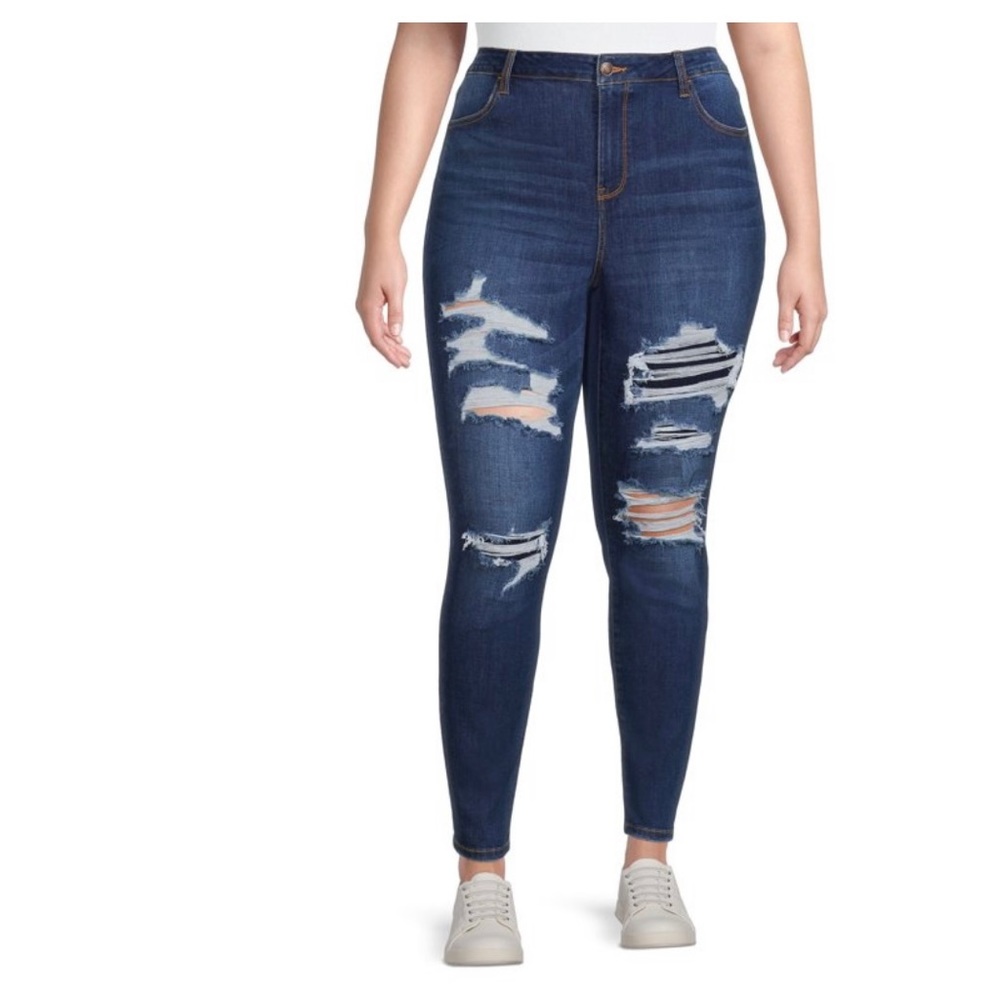 Ripped skinny jeans